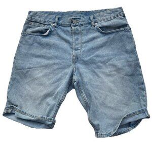 Vintage H&M Men’s Light Blue Denim Shorts  Sz 34 Blue Embroidered Pocket Touch